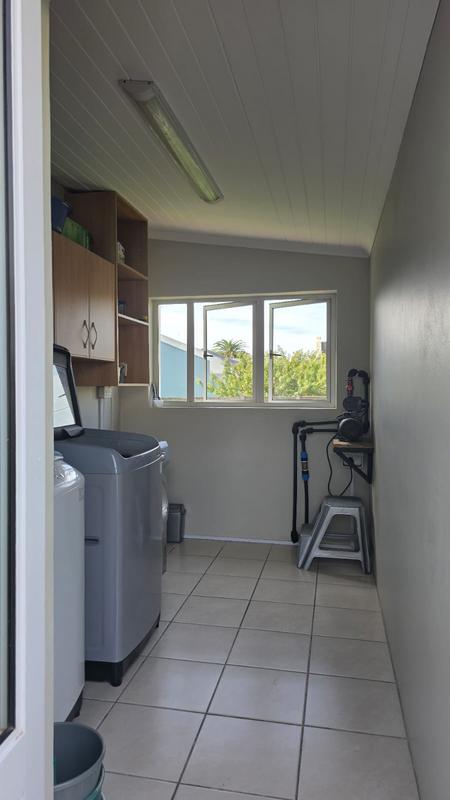 3 Bedroom Property for Sale in Albertinia Western Cape